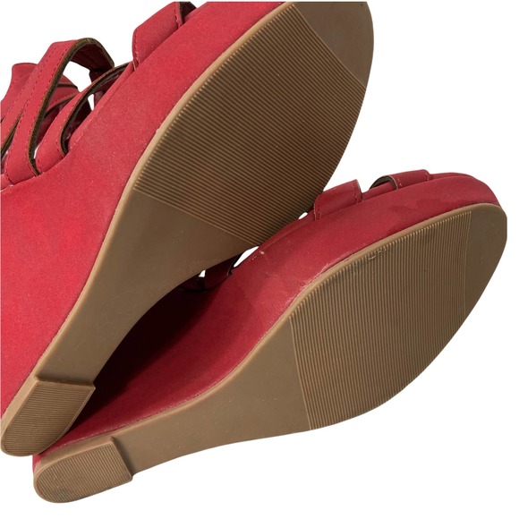 Jasmin " JKnoxville" Wedge Red Strappy Sandal Size 10M - Picture 7 of 9